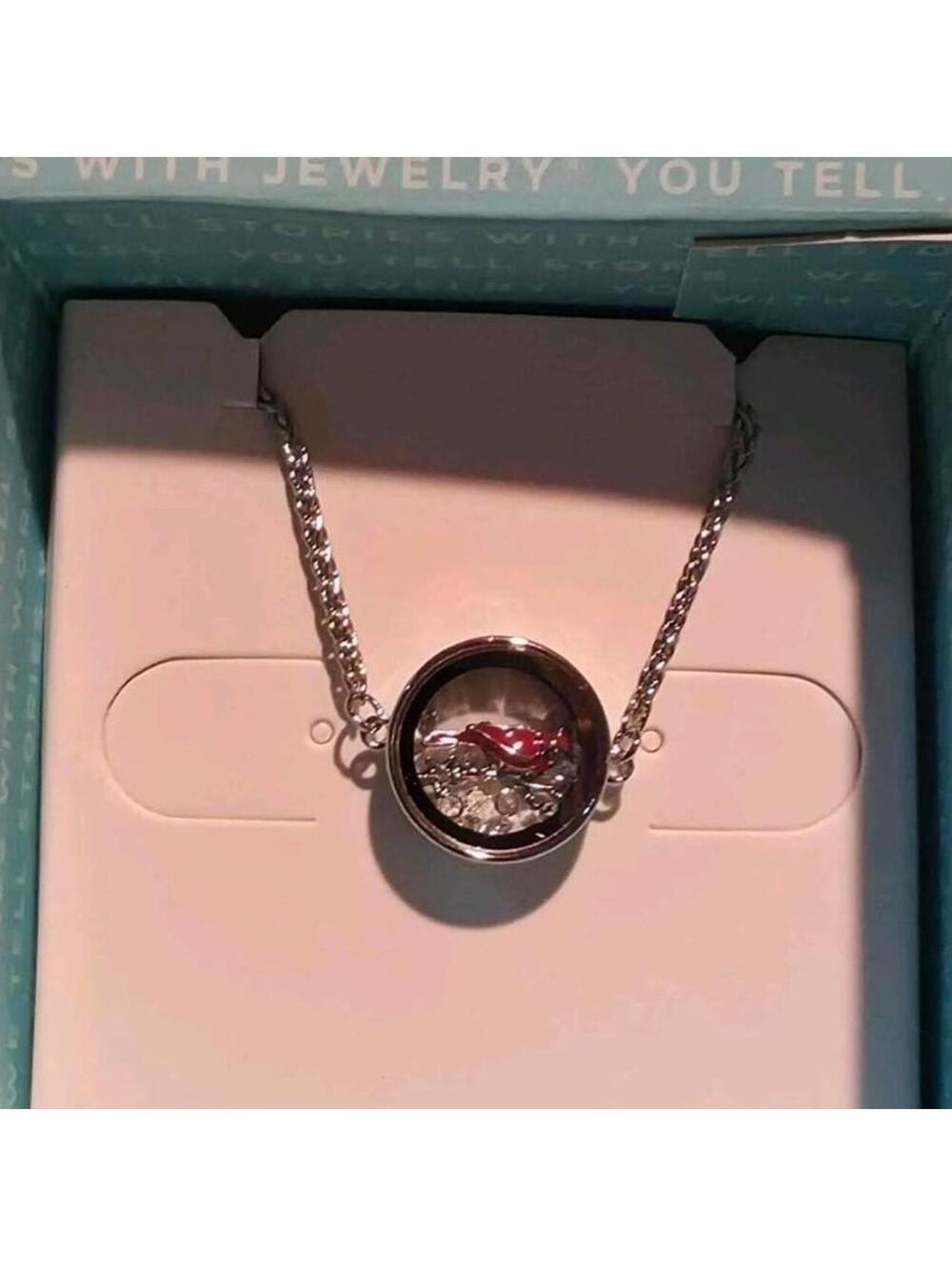 Origami Owl Silver Tone Floating Charm Necklace with Red Lip Charm